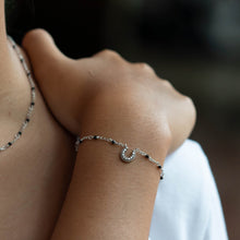 Load image into Gallery viewer, Prosperity Horseshoe Bracelet