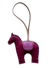Load image into Gallery viewer, Horse Leather Charms